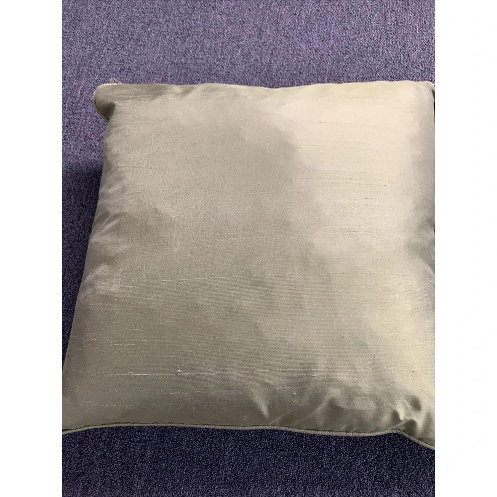 PIER 1 Green Raw Silk‎ Pillow Cases Down Feather Pillow Inserts 18